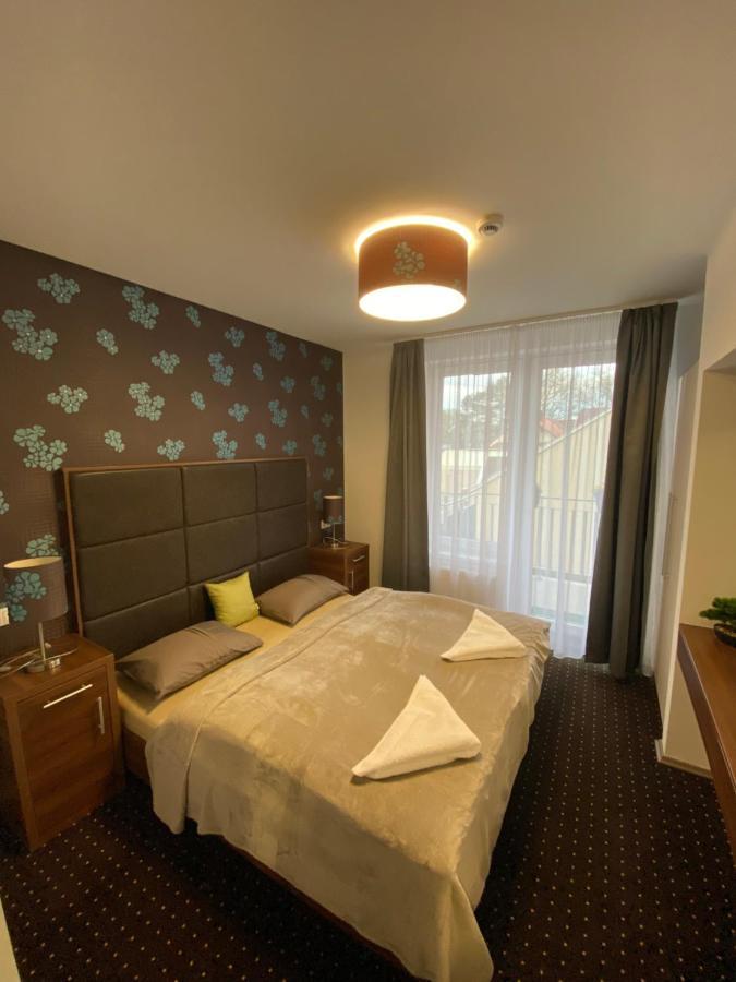 Апартаменты Happy Seasons Szoboszlo Хайдусобосло Экстерьер фото